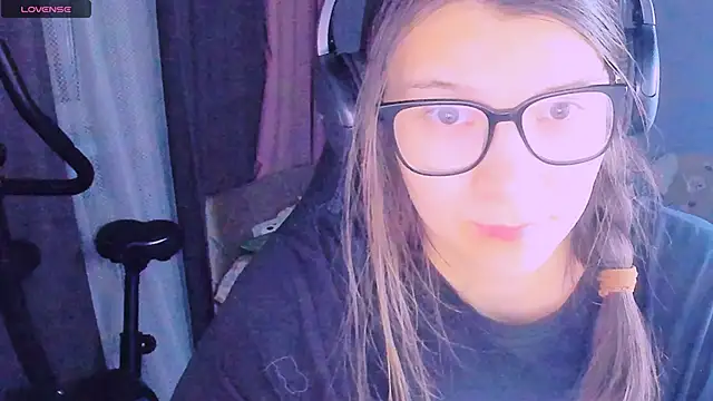 MollyLollipop online show from 03/31/26, 05:02