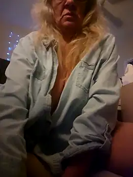 Snapshot of IMS_BHAVEN chatting on 12/06/24, 03:55 IMS BHAVEN online show from 12/06/24, 03:55