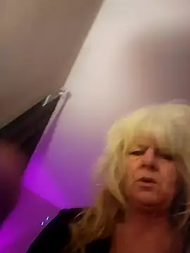 Snapshot of IMS_BHAVEN chatting on 03/18/25, 01:43 IMS BHAVEN online show from 03/18/25, 01:43