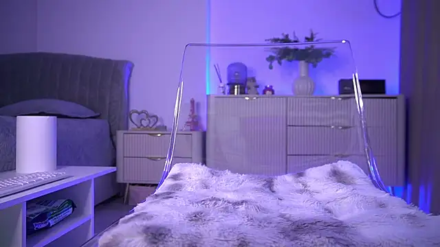 lildiaa online show from 06/30/26, 05:03