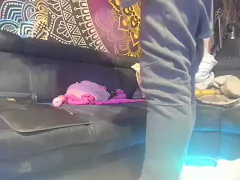 slankecrosdresser online show from 12/11/24, 07:09