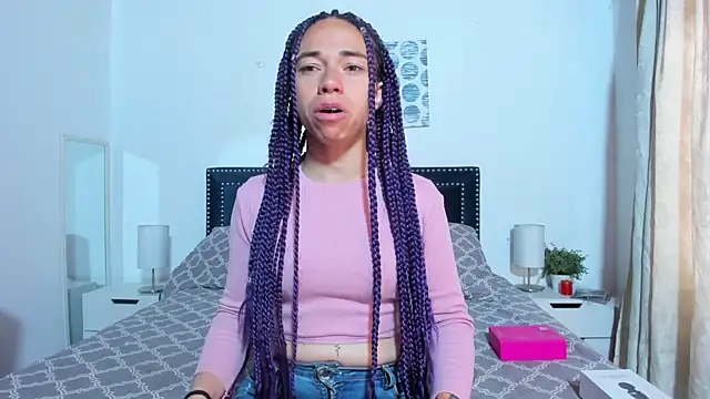 ZulyMichels online show from 04/17/26, 12:30