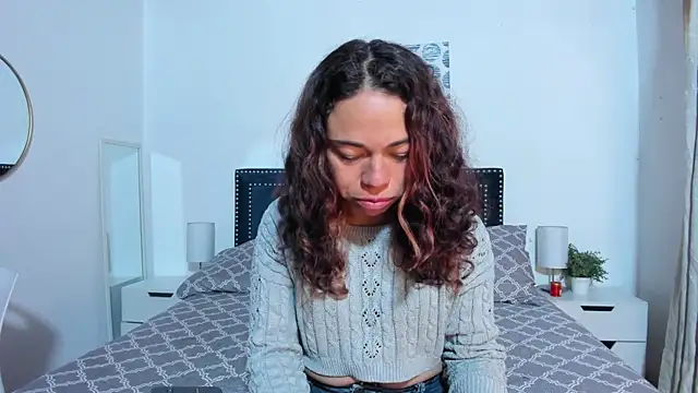 Snapshot of ZulyMichels chatting on 06/11/26, 12:36 ZulyMichels online show from 06/11/26, 12:36