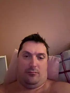 Snapshot of Corle124 chatting on 02/15/25, 10:10 Corle124 online show from 02/15/25, 10:10