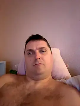 Snapshot of Corle124 chatting on 11/23/25, 09:14 Corle124 online show from 11/23/25, 09:14