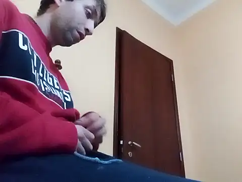 Snapshot of White_rabbit_ chatting on 12/23/24, 10:01 White rabbit  online show from 12/23/24, 10:01