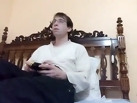 Snapshot of White_rabbit_ chatting on 01/07/25, 09:25 White rabbit  online show from 01/07/25, 09:25