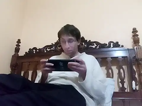 Snapshot of White_rabbit_ chatting on 01/10/25, 09:31 White rabbit  online show from 01/10/25, 09:31