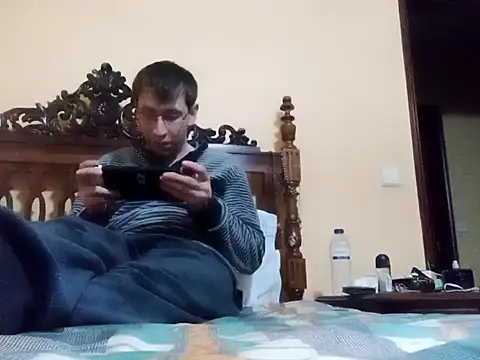 Snapshot of White_rabbit_ chatting on 01/23/25, 10:33 White rabbit  online show from 01/23/25, 10:33