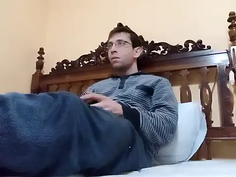 Snapshot of White_rabbit_ chatting on 01/24/25, 11:45 White rabbit  online show from 01/24/25, 11:45