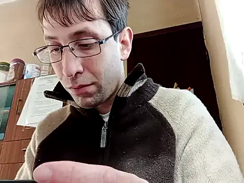 Snapshot of White_rabbit_ chatting on 02/05/25, 10:51 White rabbit  online show from 02/05/25, 10:51