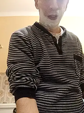 Snapshot of White_rabbit_ chatting on 02/07/25, 09:04 White rabbit  online show from 02/07/25, 09:04