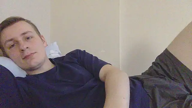 Snapshot of your_andy chatting on 09/24/25, 06:28 your andy online show from 09/24/25, 06:28