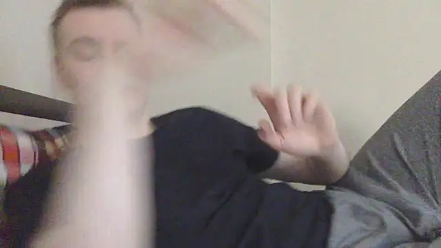 Snapshot of your_andy chatting on 11/15/25, 08:00 your andy online show from 11/15/25, 08:00