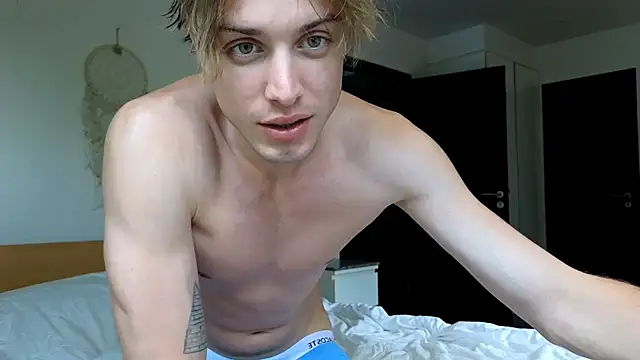 Cryptikov online show from 12/15/25, 07:34