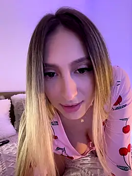 Eva Ryen online show from 10/07/25, 04:48