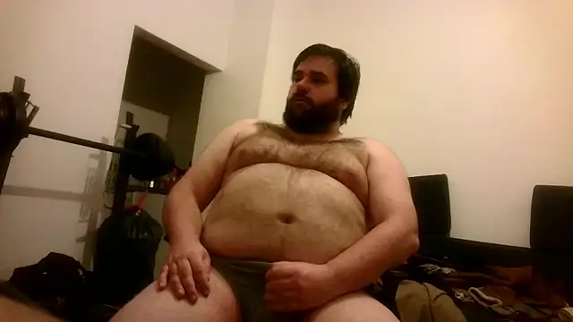 Snapshot of Superbearc89 chatting on 01/11/26, 10:48 Superbearc89 online show from 01/11/26, 10:48