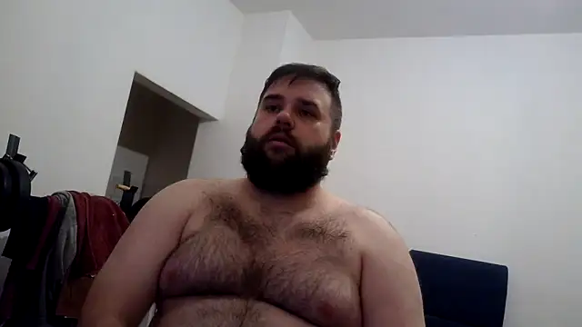 Snapshot of Superbearc89 chatting on 02/08/26, 08:12 Superbearc89 online show from 02/08/26, 08:12