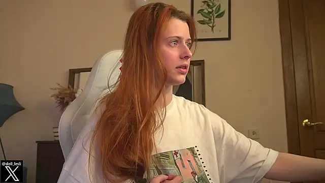 doll lesli online show from 02/11/25, 08:42