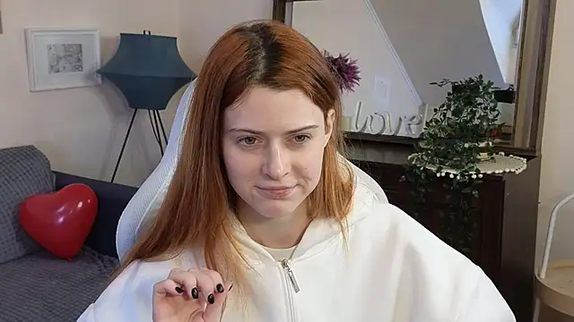 doll lesli online show from 02/12/25, 02:10