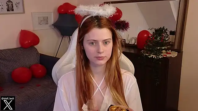 doll lesli online show from 02/15/25, 06:01