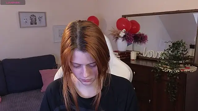 doll lesli online show from 02/23/25, 02:35