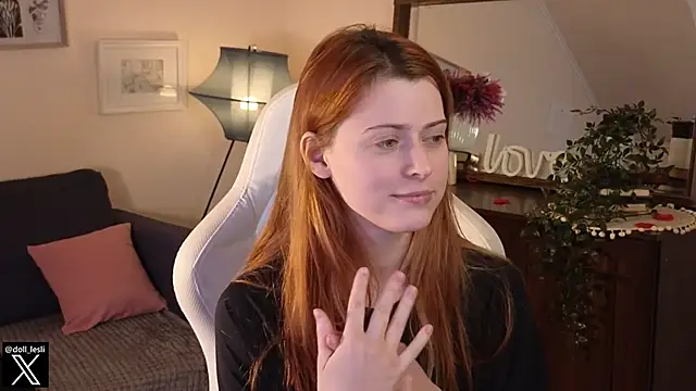 doll lesli online show from 02/27/25, 02:10