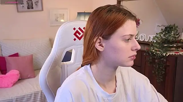 doll lesli online show from 03/15/25, 02:12