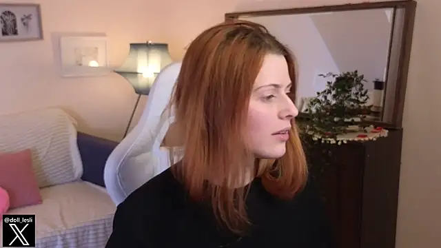 doll lesli online show from 03/22/25, 02:25