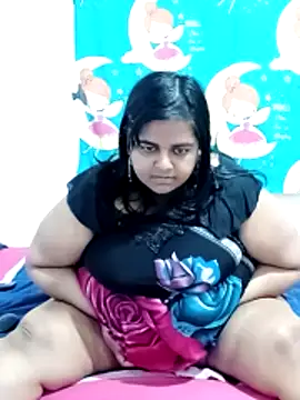 SusanaEshwar online show from 03/28/26, 04:06