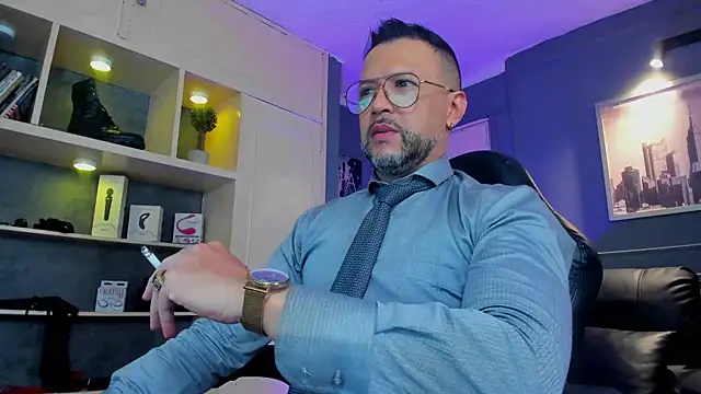 MrFrank tattoo online show from 11/24/25, 01:33