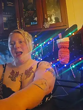 buxombosums online show from 12/20/25, 05:58