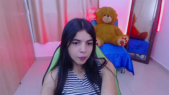  elenna online show from 02/06/25, 05:51