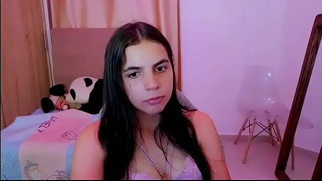Snapshot of _elenna chatting on 05/05/26, 05:54 elenna online show from 05/05/26, 05:54