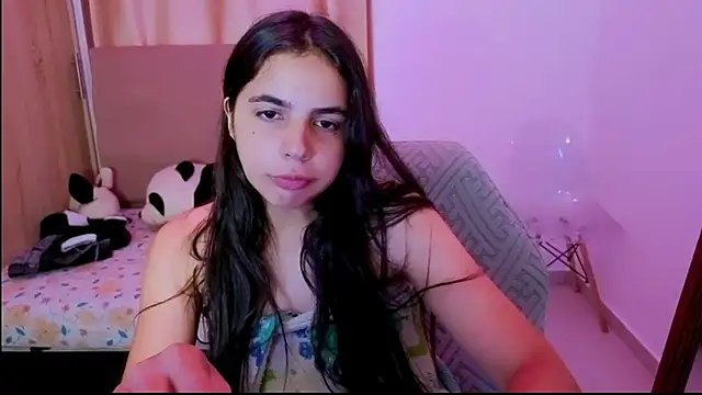 Snapshot of _elenna chatting on 05/06/26, 06:24 elenna online show from 05/06/26, 06:24