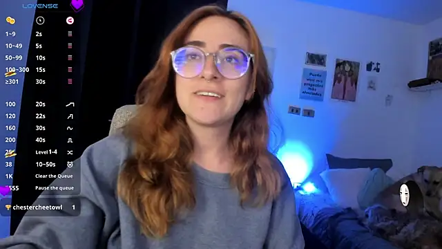 Snapshot of linda_giggle chatting on 12/03/24, 02:36 linda giggle online show from 12/03/24, 02:36