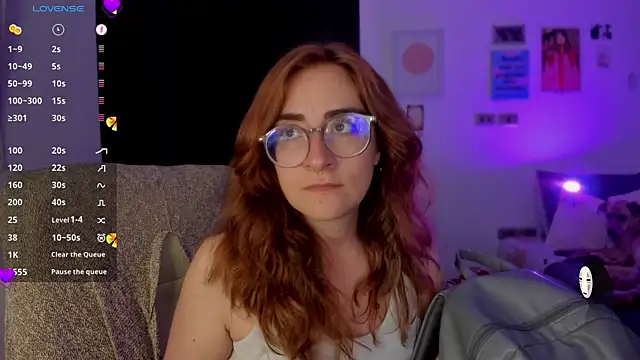 Snapshot of linda_giggle chatting on 12/05/24, 01:25 linda giggle online show from 12/05/24, 01:25