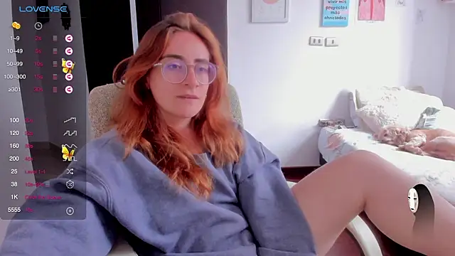 Snapshot of linda_giggle chatting on 01/28/25, 04:08 linda giggle online show from 01/28/25, 04:08