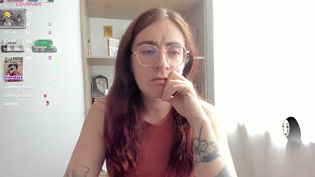 Snapshot of linda_giggle chatting on 07/09/26, 03:16 linda giggle online show from 07/09/26, 03:16
