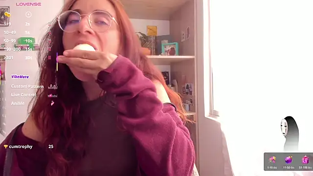 Snapshot of linda_giggle chatting on 07/14/26, 04:34 linda giggle online show from 07/14/26, 04:34