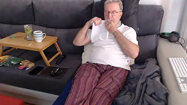 Nudelschwanz online show from 03/08/25, 03:56