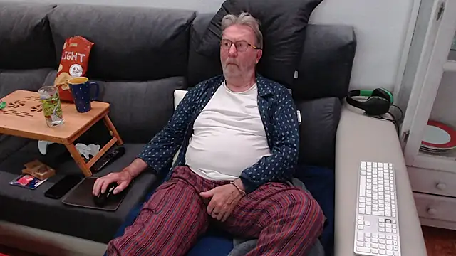 Nudelschwanz online show from 03/09/25, 10:19