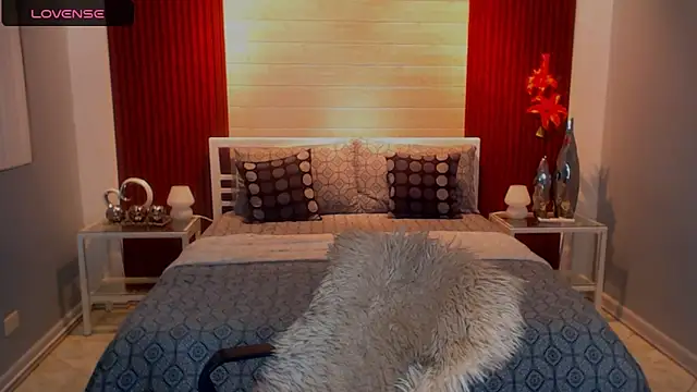 StellaStrong30 online show from 09/20/25, 06:31