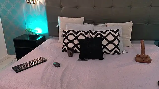 Madisonsmiith online show from 03/13/25, 01:10