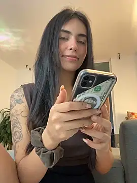 DaphneUwu online show from 03/27/26, 01:44