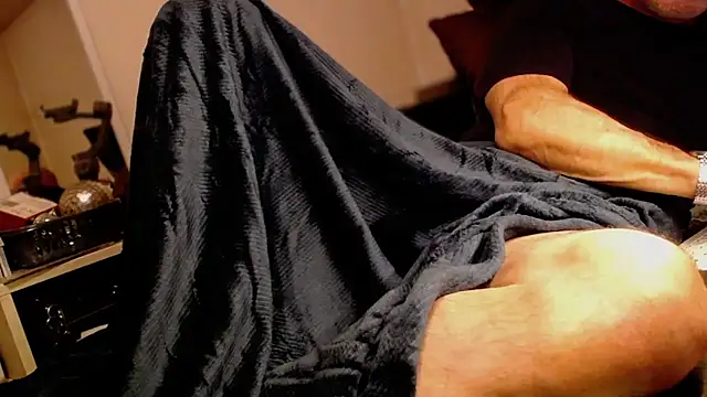 mike30nbg online show from 01/22/25, 09:32