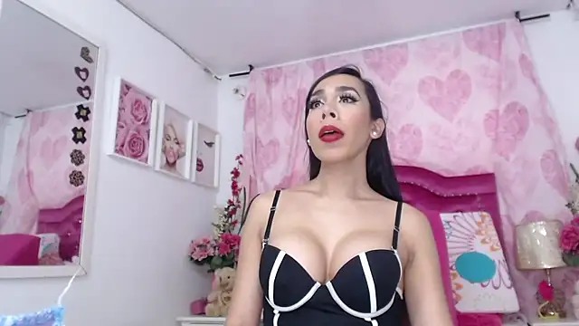 Divaxhermosa online show from 12/22/25, 09:56