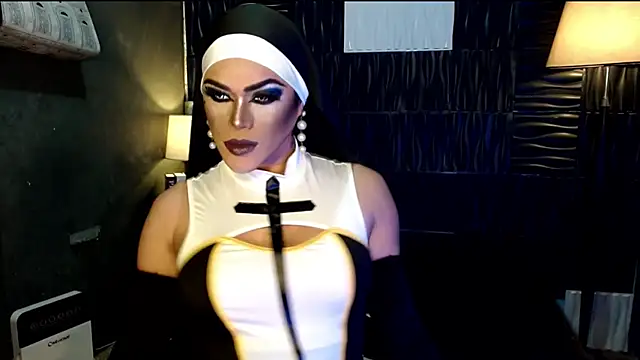 UrtopshemalegoddessAliyah online show from 02/04/26, 10:58