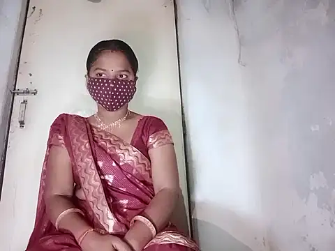 Snapshot of YUKTAPOWER chatting on 02/16/25, 12:19 YUKTAPOWER online show from 02/16/25, 12:19