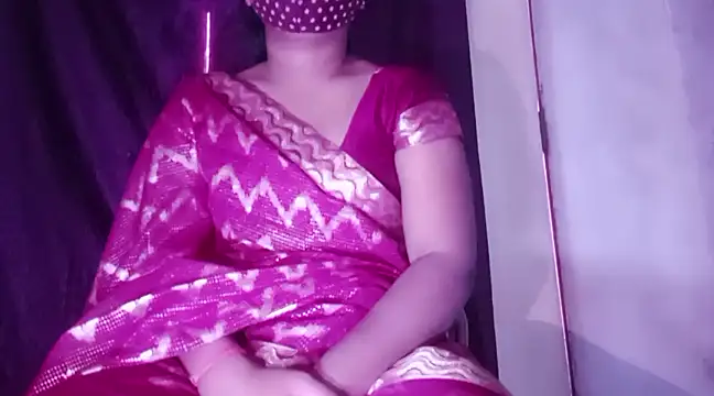 Snapshot of YUKTAPOWER chatting on 02/24/25, 02:40 YUKTAPOWER online show from 02/24/25, 02:40